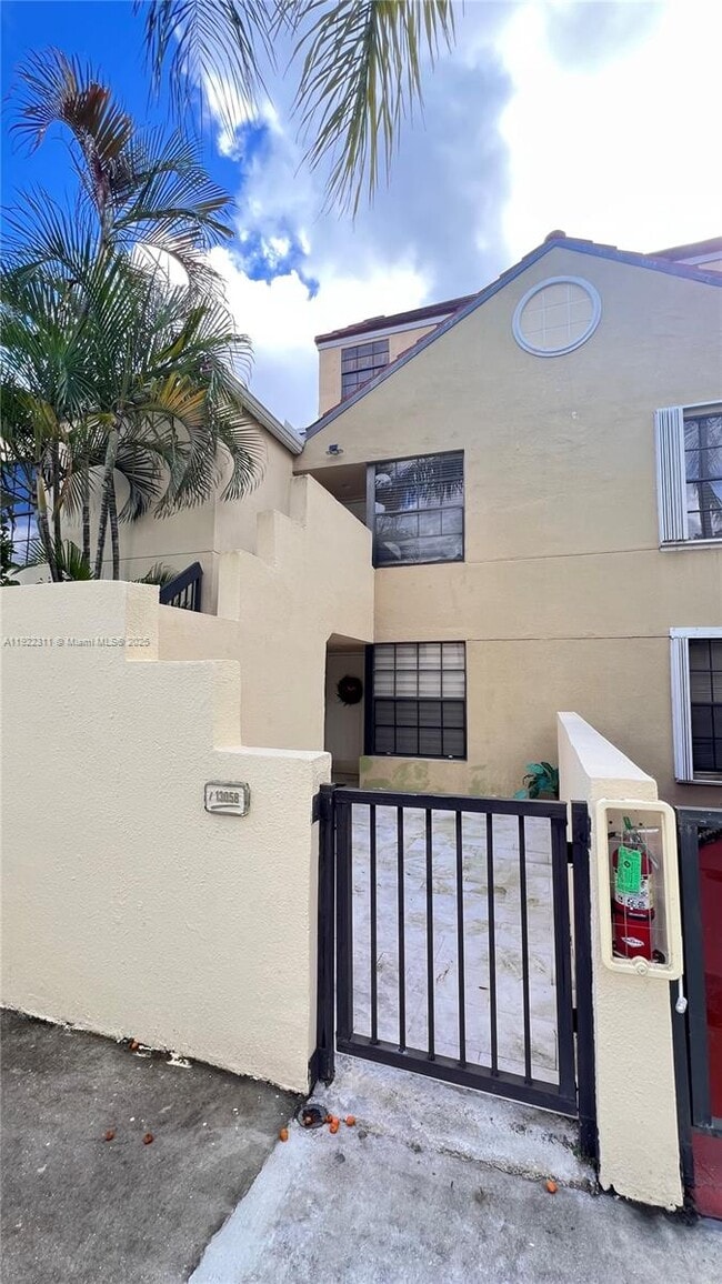 13058 SW 88th Ln in Miami, FL - Building Photo - Building Photo