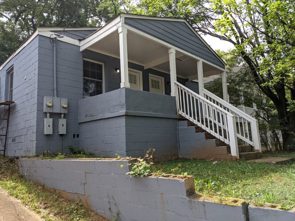 950 Ira St SW in Atlanta, GA - Building Photo