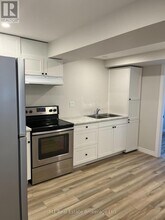 353 Imperial Rd S in Guelph, ON - Building Photo - Building Photo