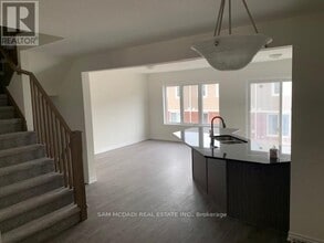 19 Ridge Rd in Cambridge, ON - Building Photo - Building Photo