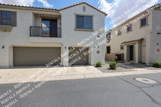 7503 S 30th Run in Phoenix, AZ - Building Photo - Building Photo
