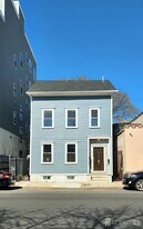 493 Washington St in Newark, NJ - Building Photo