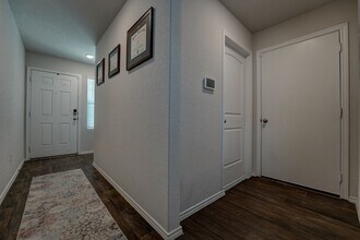 153 Roanwood Dr in San Marcos, TX - Building Photo - Building Photo