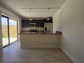 824 Blue Ridge Cir in West Palm Beach, FL - Building Photo - Building Photo