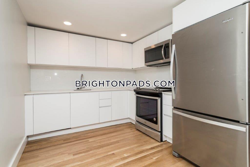 31 South St in Boston, MA - Building Photo