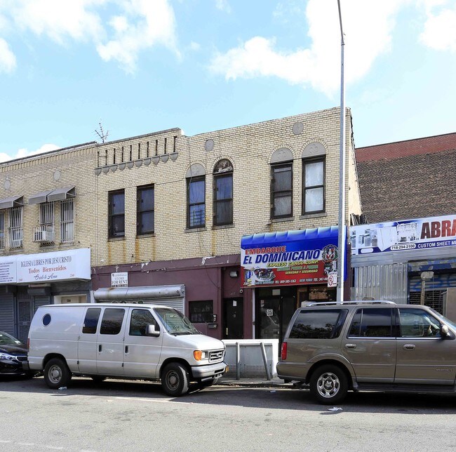 2364-2366 Washington Ave