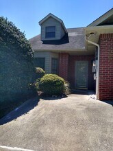 101 Pinewood Dr, Unit 101 in Lenoir City, TN - Building Photo - Building Photo