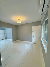300 Mendoza Ave in Miami, FL - Building Photo - Building Photo