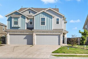 7317 Spotted Leaf Wy in Austin, TX - Building Photo