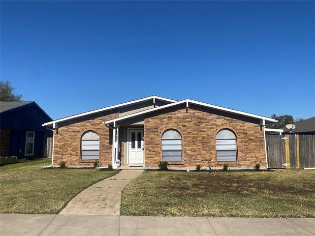 5060 Walker Dr in The Colony, TX - Building Photo - Building Photo