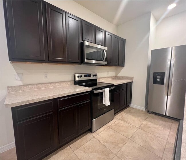 1296 Yellow Finch Dr in Davenport, FL - Building Photo - Building Photo