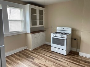 14 Merrill St in Binghamton, NY - Building Photo - Building Photo