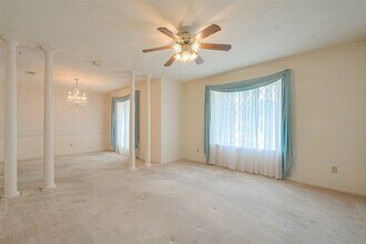 8706 Tavistock Dr in Houston, TX - Building Photo - Building Photo