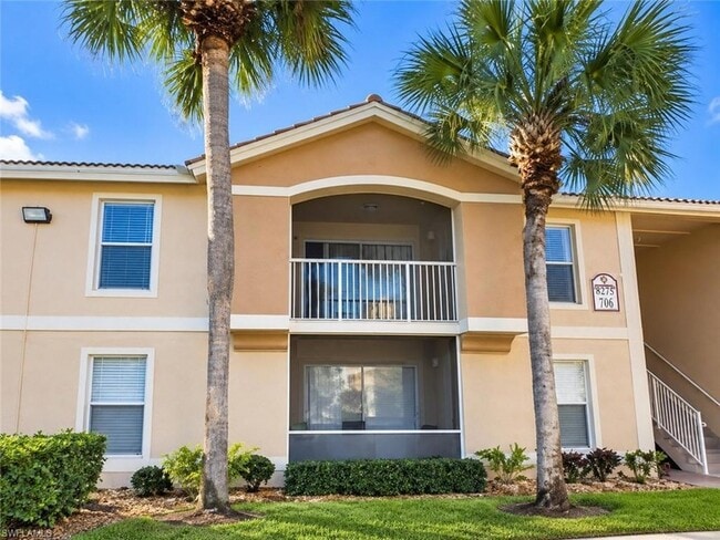 property at 8275 Ibis Club Dr