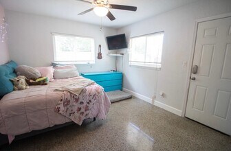 100 38th Ave SE in St. Petersburg, FL - Building Photo - Building Photo
