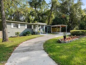 2833 Emily Ln in Jacksonville, FL - Building Photo - Building Photo