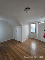 4 Elm St in Mount Vernon, NY - Building Photo