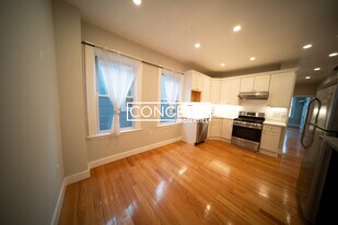 11 Anson St in Boston, MA - Building Photo