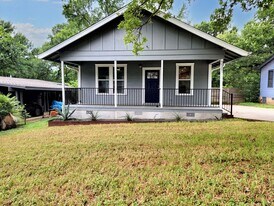 5501 Downs Dr in Austin, TX - Building Photo