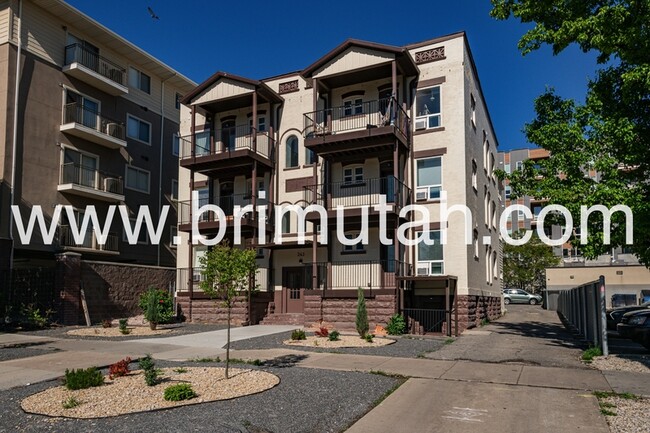 243 S 300 E in Salt Lake City, UT - Building Photo - Building Photo