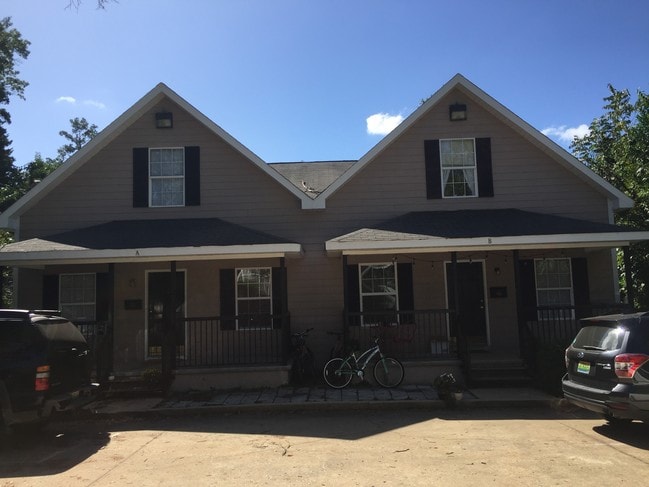 property at 328 E Thach Ave