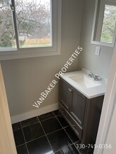 791 Work Dr in Akron, OH - Building Photo - Building Photo