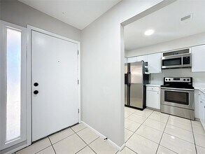 4320 Middlebrook Rd, Unit 2 in Orlando, FL - Building Photo - Building Photo