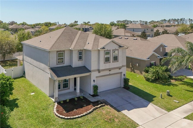 2572 Limerick Cir in Grand Island, FL - Building Photo - Building Photo