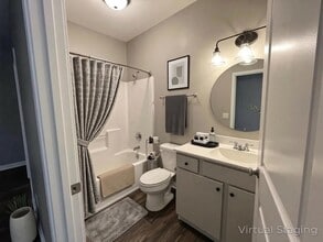 325 Majestic Dr in Branson, MO - Building Photo - Building Photo