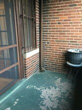 35 Mount Hood Rd, Unit 1 in Boston, MA - Foto de edificio - Building Photo