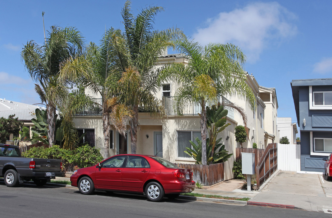 1452-1454 Essex St in San Diego, CA - Foto de edificio