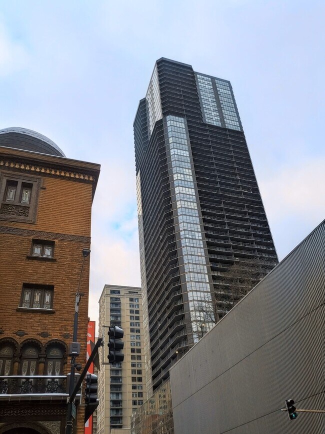 property at 10 E Ontario St