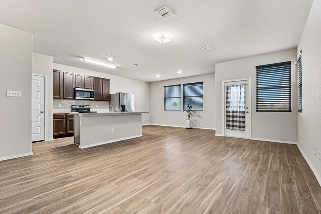 5415 Moni Rock Dr in San Antonio, TX - Building Photo - Building Photo