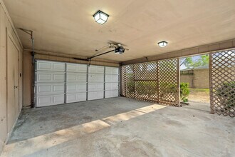7511 Marisol Dr in Houston, TX - Building Photo - Building Photo