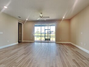 87 Cobalt Ln in Saint Johns, FL - Foto de edificio - Building Photo