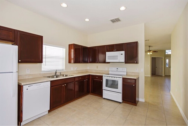 property at 5218 Lorilawn Dr