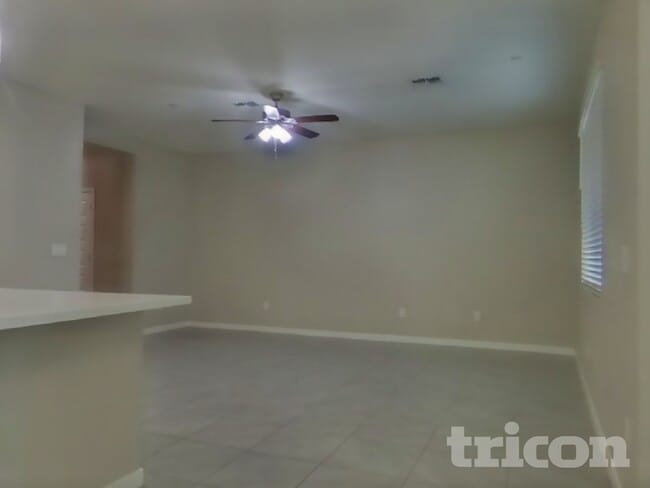 1349 N Parkcrest in Mesa, AZ - Building Photo - Building Photo