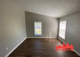 4735 Chevron Rd in Memphis, TN - Building Photo - Building Photo