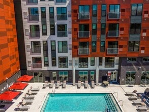 Beekman on Broadway in Ann Arbor, MI - Building Photo - Building Photo