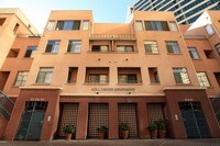 Koll Center - Koll Center Apartamentos in San Diego, California