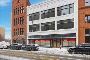 130 Pearl St in Buffalo, NY - Building Photo