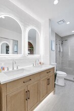 509 NE 19th St in Wilton Manors, FL - Foto de edificio - Building Photo