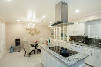 14107 Swiss Hill Dr in Houston, TX - Building Photo - Building Photo