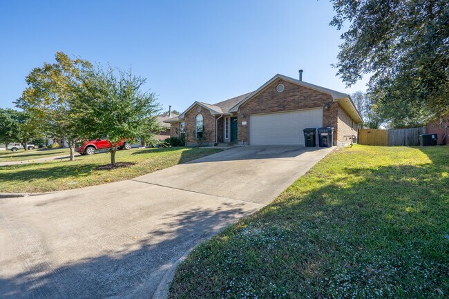 1520 Strasburg Cir in College Station, TX - Building Photo - Building Photo
