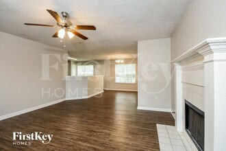 3904 Doe Run Dr in Powder Springs, GA - Building Photo - Building Photo