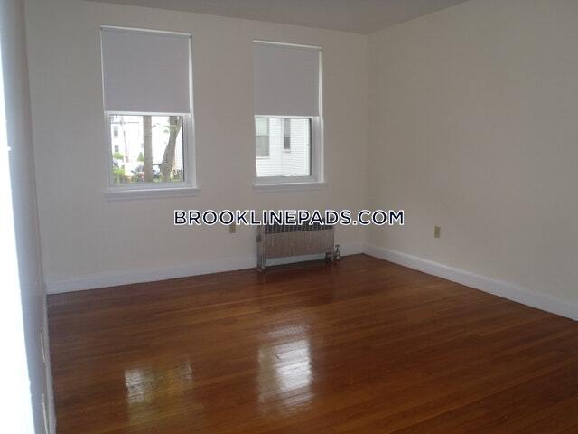 38 Harris St-Unit -1 in Brookline, MA - Building Photo - Building Photo
