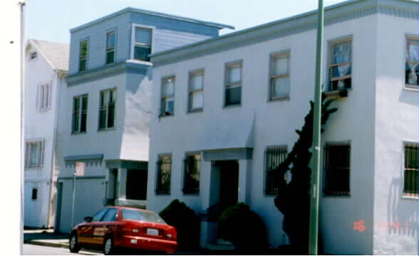 301 E 15th St in Oakland, CA - Building Photo - Building Photo