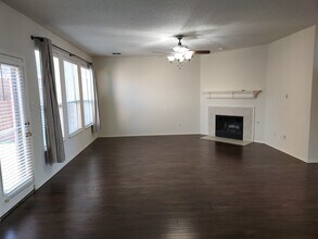7207 Juniper Dr, Unit Juniper Dr in Frisco, TX - Building Photo - Building Photo