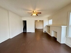 1301 Woodward Pl NW, Unit East Side in Canton, OH - Foto de edificio - Building Photo