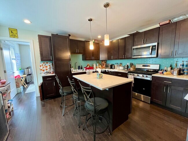 476 Fulton St, Unit 3